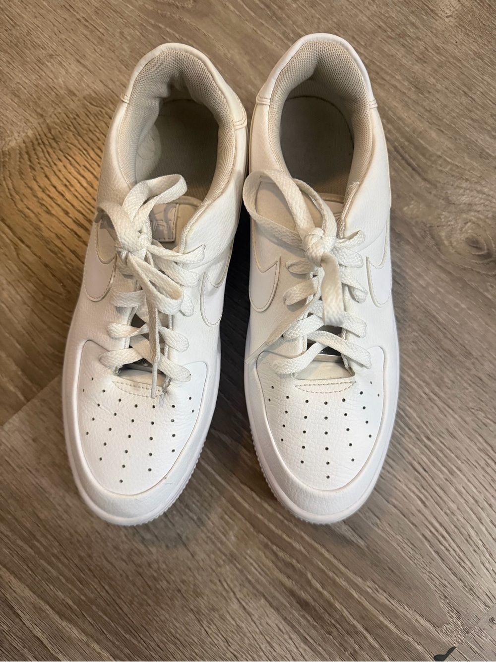 Women's White Athletic Sneakers - Clean Low-Top Lace-Up
